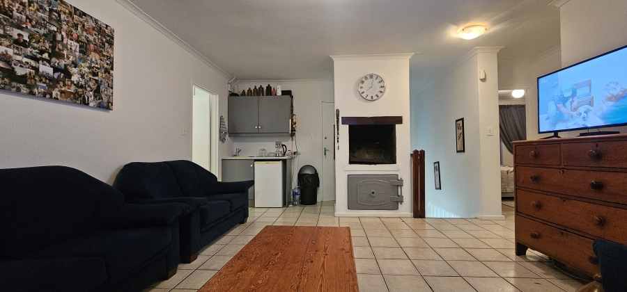 5 Bedroom Property for Sale in Myburgh Park Western Cape